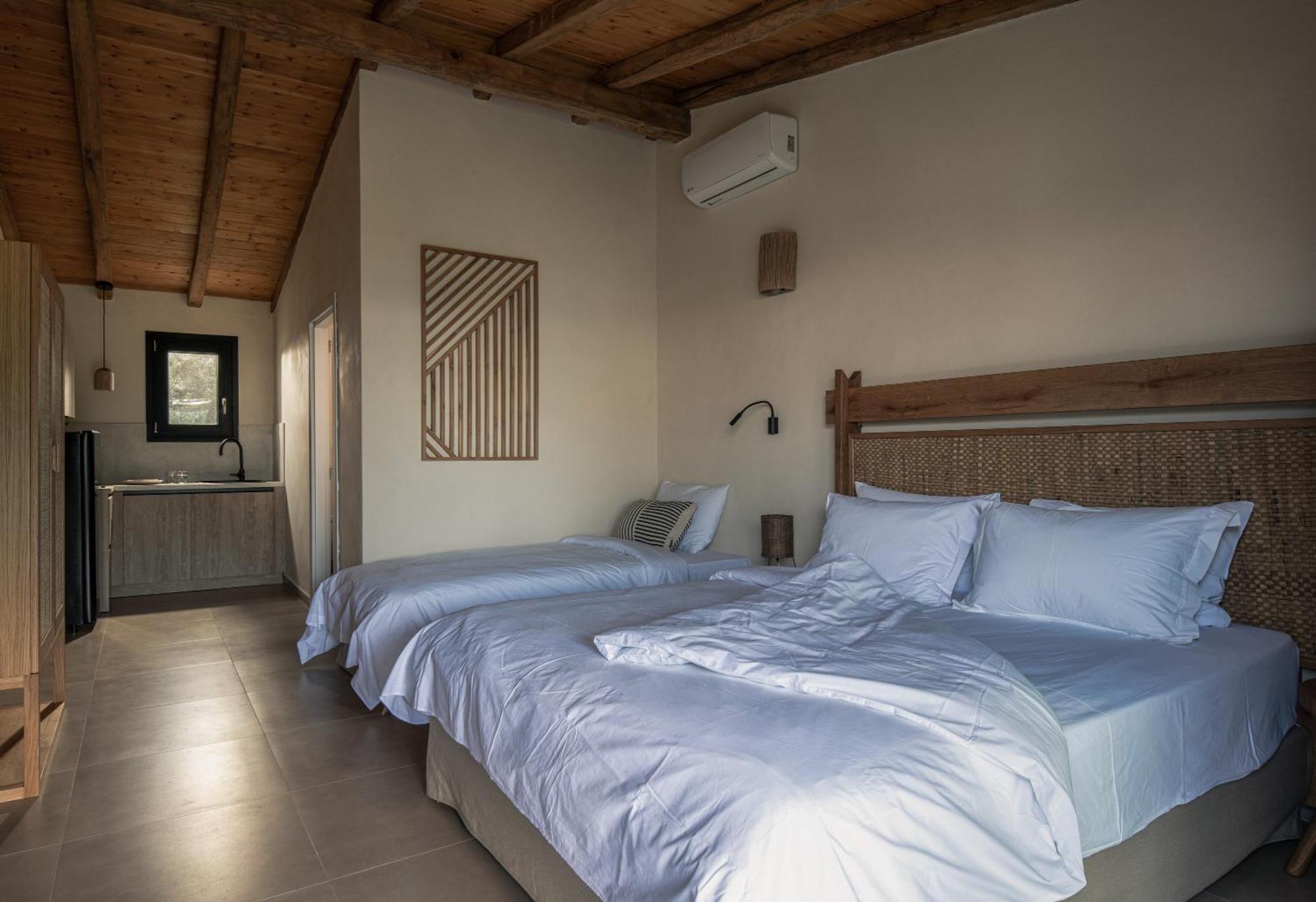 Bungalows Iphigenia Пефкохори Екстериор снимка